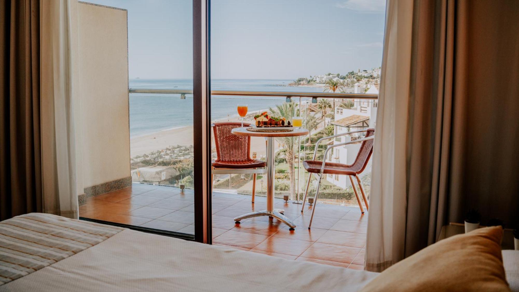Vik Gran Costa Del Sol Hotel 4*
